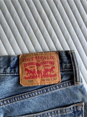 Levi's 505 Straight Fit Men’s Light Blue Jeans with Leather Patch